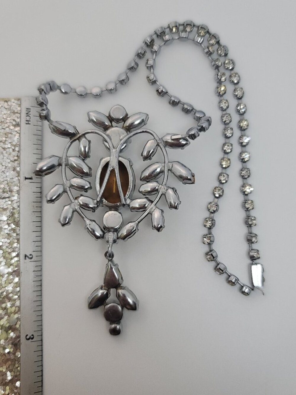 Vintage Rococo Style Rhinestone Necklace - Picture 7 of 7